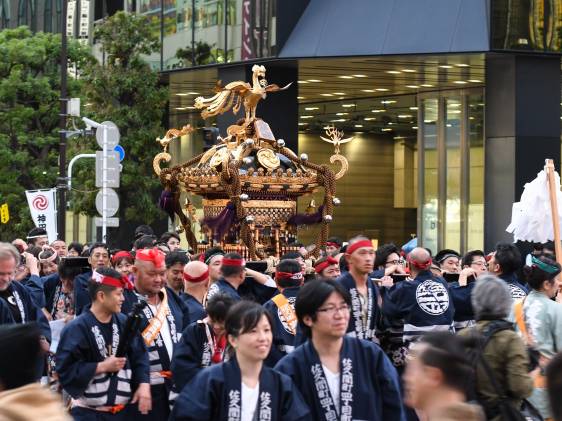 Mikoshi procession in the Kanda Festival