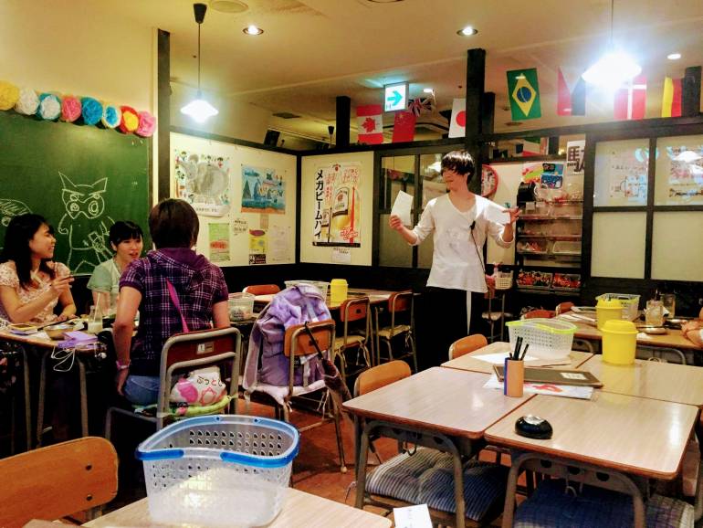 Rokunen Yonkumi Classroom